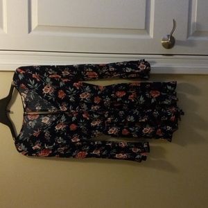 Flower-printed romper